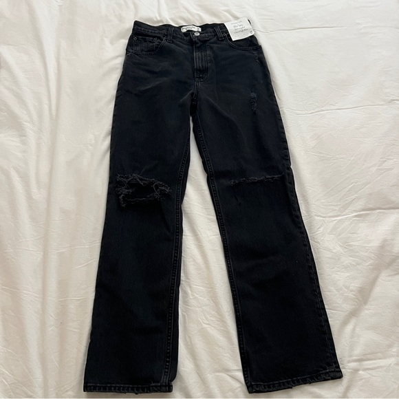abercrombie & fitch || Ultra High Rise 90s Straight Jean || size 26s, black - Picture 1 of 9